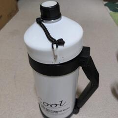 大型ステンレスボトル
