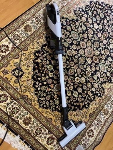 日立サイクロン掃除機　2018年製