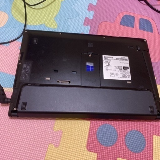 富士通LIFEBOOK S936/M i5-6300u（2）