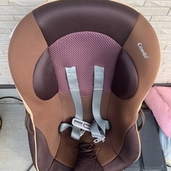 【お取引中】コンビ社製チャイルドシート　ゼウスターンEG ①の画像