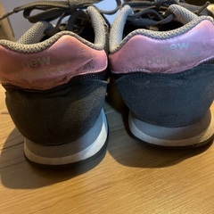 ニューバランス　スニーカー　24.5cmの画像