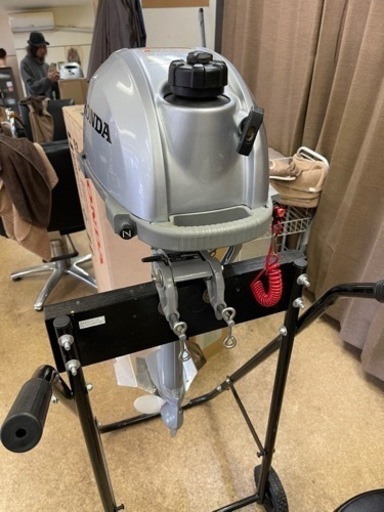 ホンダ2馬力船外機　日曜日まで