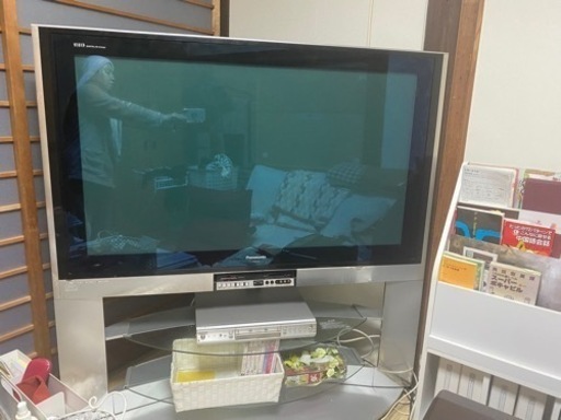 液晶テレビ　50インチ