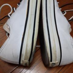 コンバース　レザー　白　8インチ　内側かかと破れあり　かかと減りありの画像