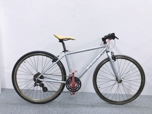 通勤・通学に最適　国内メーカーFUJI　クロスバイ　アルミ製