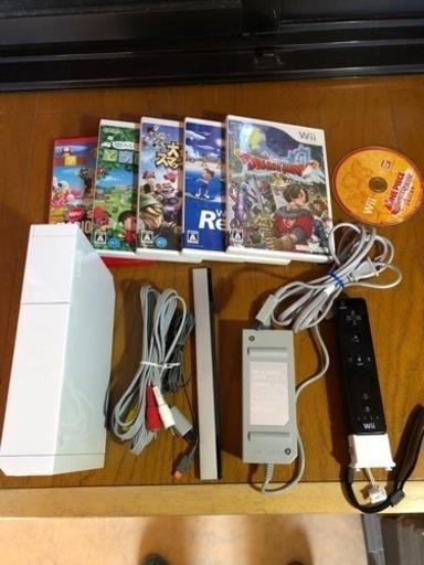 Wii本体+ソフトセット　すぐに遊べます。