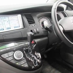 低走行車で長く乗れます！両側スライドドアで乗り降りしやすいです！
