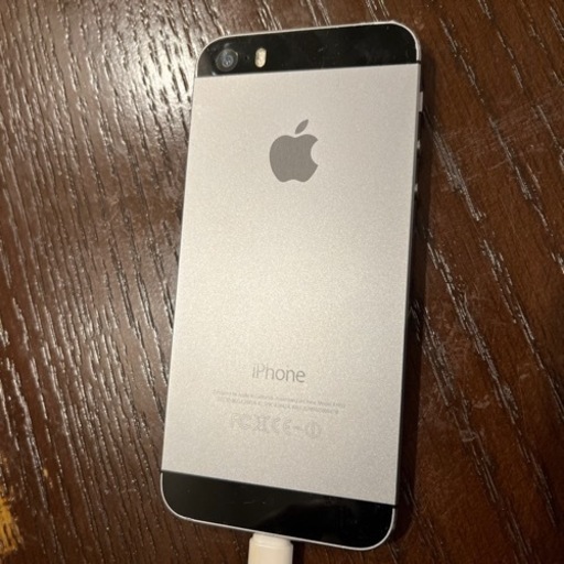 iPhone5s スペースグレイ au 64GB