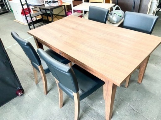 激安‼️シンプルでオシャレ 幅150㎝ ニトリ ダイニングテーブルセット