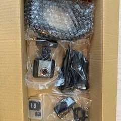 前後カメラを監視 国産ドライブレコーダー NX-DRW22の画像