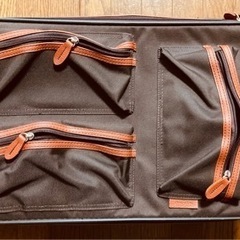 キャリーバッグの画像