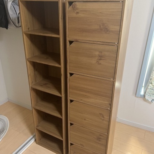 6段ラックです。　本棚として使ってました。