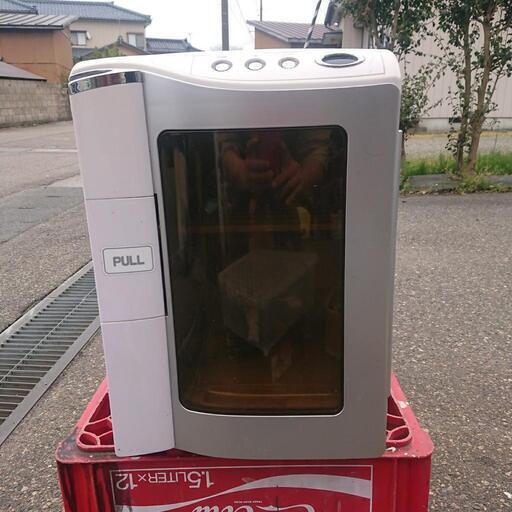 ポータブル温冷庫