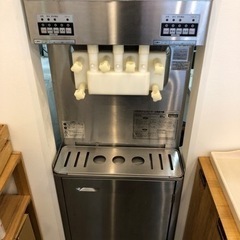 ソフトクリームサーバー