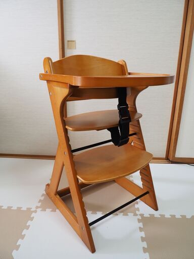 木製ベビーチェア　子供用椅子　　テーブル付き