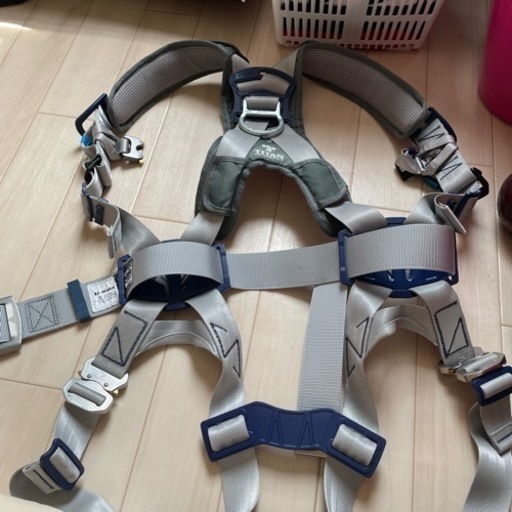 フルハーネスタイタン「S」