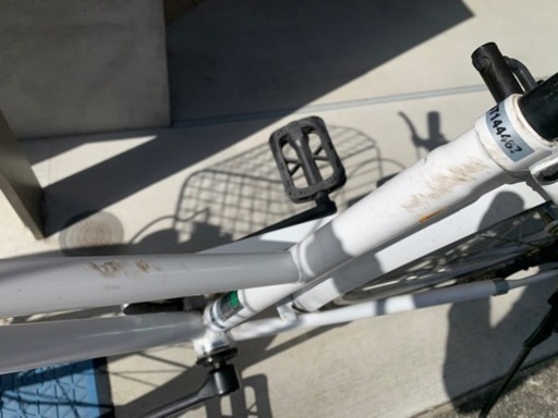 上尾 イグアス26型 白 ママチャリ