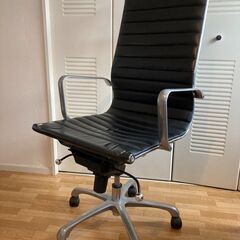 アルミナムチェア【リプロダクト品】