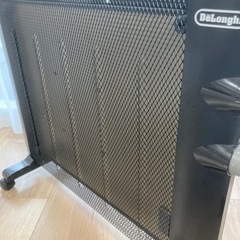 【交渉中】デロンギ　即暖型パネルヒーターの画像