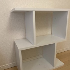 変形カラーボックスの画像