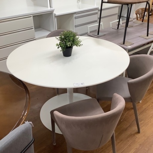 connubia ダイニング4点セット 椅子シミ有