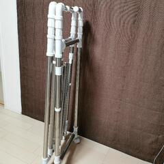 物干しスタンド・折り畳み・室内の画像