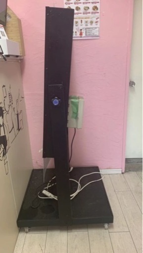 中古品飲食店用電飾スタンド看板 キャスター付き 電飾看板立て看板