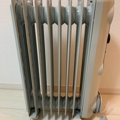 美品！デロンギオイルヒーター　5000円の画像