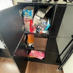 値下げ　オシャレ　家具　ピアノブラック　キャビネット　の画像