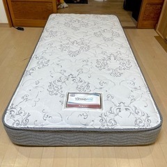 ②【新品同様‼️】高級♪ シモンズ シングルサイズ マットレス