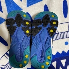 【受渡予定有】1,2回使用 19cm 瞬足スニーカーの画像