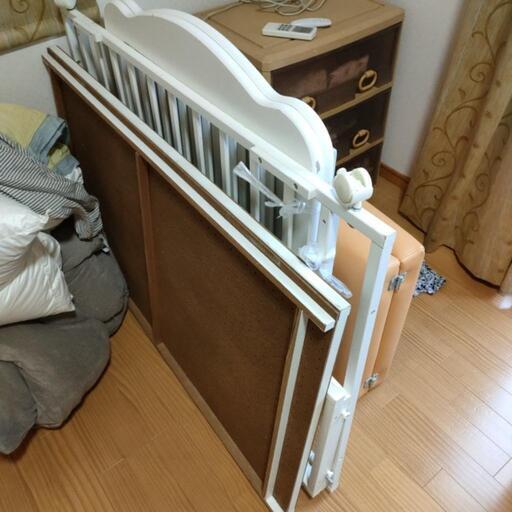 ベビーベッド