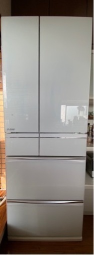 2019年日本製　三菱冷蔵庫　572L