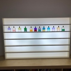 オーラソーマ　50mlボトル用ショーケース（元値10万円）の画像