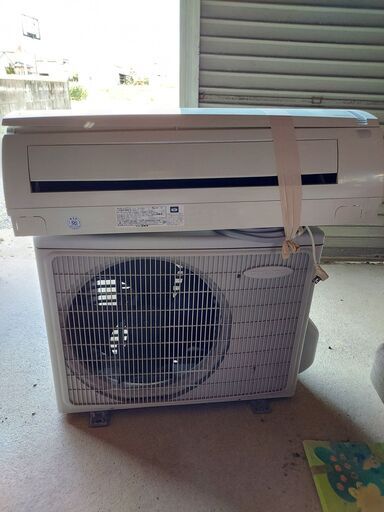 エアコン 2.2kw　2012年製