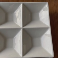 ニトリ　仕切り皿セット
