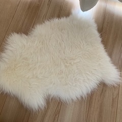 IKEA ラグ　羊皮