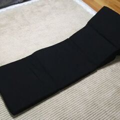 テレビ枕 座椅子 黒 美品 ほぼ未使用【5/4値下】