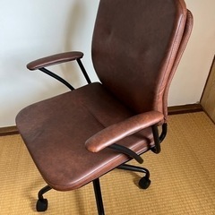 オフィスチェアの画像