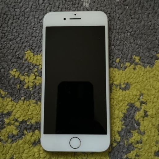 iphone7 32GB シルバー バッテリー交換済み