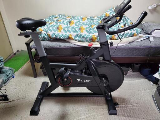 スピンバイクと懸垂マシンの2台セット