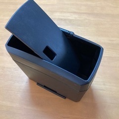 車用ゴミ箱 おもり付きスリムダストボックス ブラック