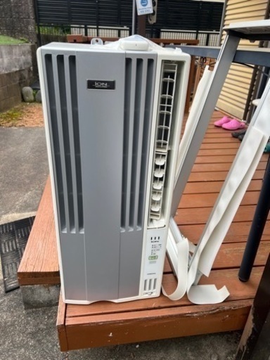 コロナ　ウインドウエアコン　窓用エアコン　冷房専用