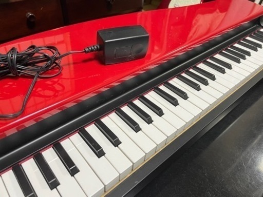 Korg Micro Piano 赤