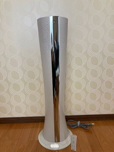 Delonghi（デロンギ）空気清浄機能付きファン　新品同様 未使用