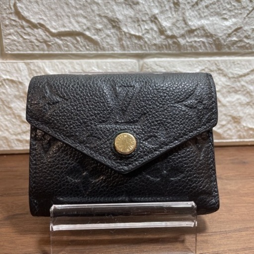 ルイヴィトン アンプラント　ポルトフォイユ・ゾエ　三つ折り財布　黒（ノワール）