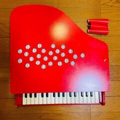 〈KAWAI〉ミニピアノ P-32 (赤)