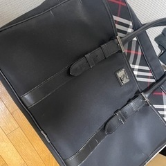 バーバリービジネスバッグ