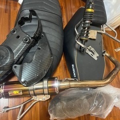 v125部品マフラーなど