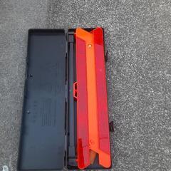 三角誘導標識の画像